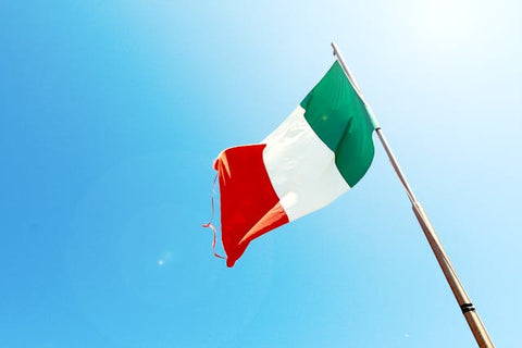 Itlian flag for Italian wine culture influencing California winemaking