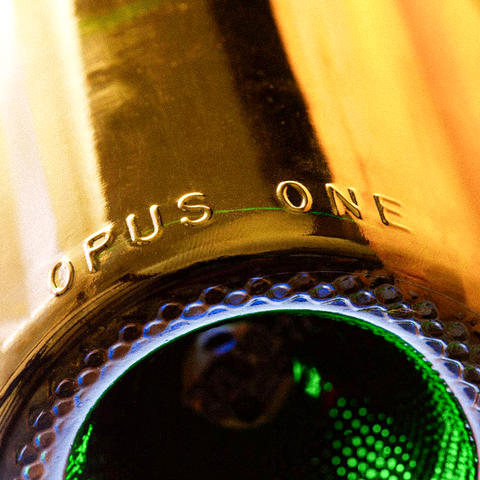 Wine Bargains for Millionaires™ Free home or office delivery on orders of 299+.